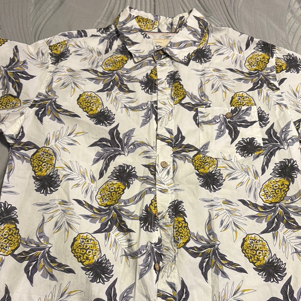 Weatherproof Yellow and Black Casual Button Down Shirt